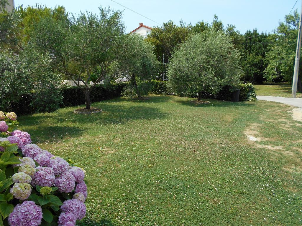 Apartment Kurelic Rab Town Exterior foto