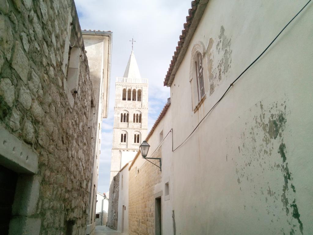 Apartment Kurelic Rab Town Exterior foto